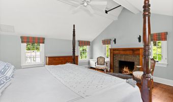 175 Cat Rock Rd, Cos Cob, CT 06807