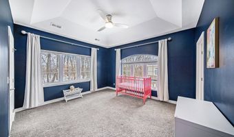 5610 Arbor Chase Dr, Ann Arbor, MI 48103