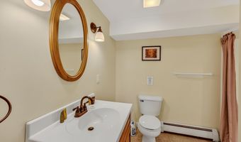 138 Guider Ln, Bethlehem, NH 03574