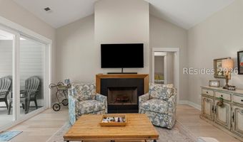 24 Alumni Rd, Beaufort, SC 29907