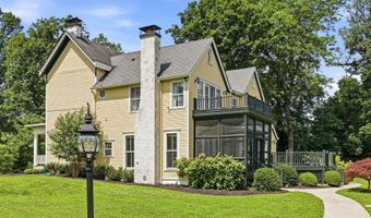 11005 Park Rd, Anchorage, KY 40223