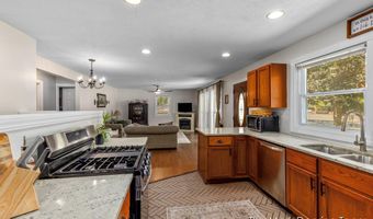 107 Elm St, Allegan, MI 49010