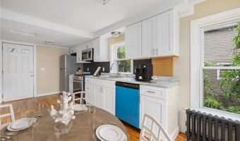 1056 Pontiac Ave, Cranston, RI 02920