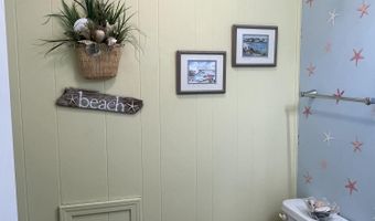 2008 E Ft Macon Rd D18, Atlantic Beach, NC 28512