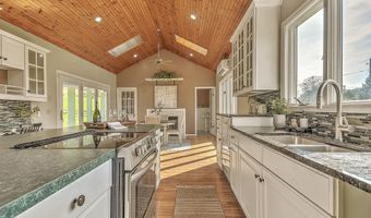 15497 Porterfield Hwy, Abingdon, VA 24210