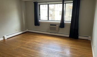 39 Linden St 32, Boston, MA 02135
