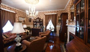 206 Pinckney St, Abbeville, SC 29620