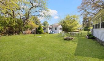 44 Kilburn St, Charlestown, RI 02813