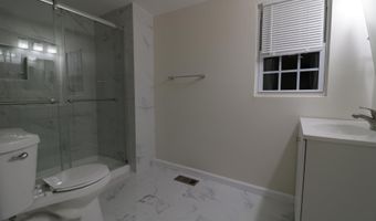 725 N CHESTER St, Baltimore, MD 21205