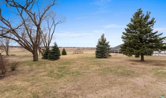 1409 Splitrock Blvd, Brandon, SD 57005