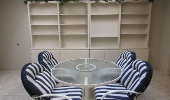 1917 Villa Dr, Artesia, NM 88210