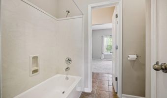 202 WALKER Pkwy E, Atoka, TN 38004