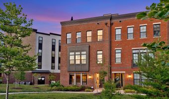 43404 FIFEVILLE Sq, Ashburn, VA 20148