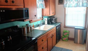 15076 Harrison Ave, Allen Park, MI 48101