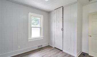 1001 Dayton St, Akron, OH 44310