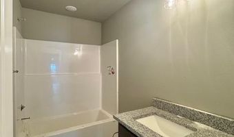 8 Cannich Ln, Bella Vista, AR 72715