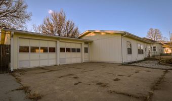 807 8th St, Arapahoe, NE 68922