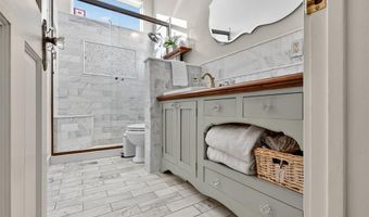 5548 Chestnut St, Augusta, MO 63332