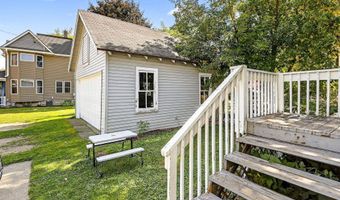 816 N SUPERIOR St, Appleton, WI 54911