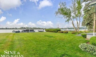 421 Edgewater, Algonac, MI 48001