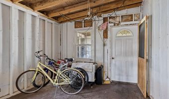 319 Old Causeway Rd, Atlantic Beach, NC 28512