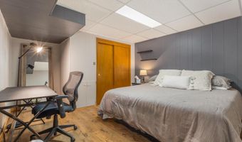 1011 NE 11th Ave, Aberdeen, SD 57401