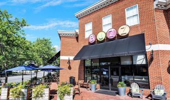 1857 POTOMAC GREENS Dr, Alexandria, VA 22314