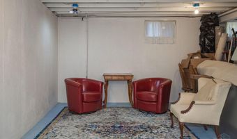 8069 Ashgrove Dr, Anderson Twp., OH 45244