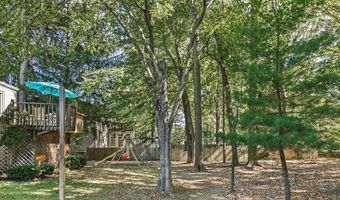 10265 Beaver Trl, Aurora, OH 44202