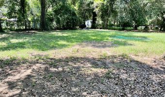 13 Ferry Dr, Beaufort, SC 29907
