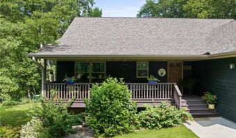 615 Woodsmen Dr NE, Alexandria, MN 56308