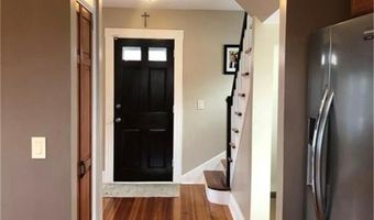 200 Woodward Ave, East Providence, RI 02914