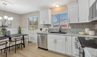 1380 Yellowglen Dr, Anderson Twp., OH 45255