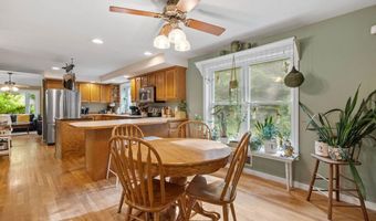 2 Golden View Dr, Bow, NH 03304