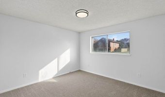803 Eisenhower St, American Falls, ID 83211