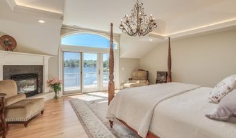 11 Clark Island Rd, Amherst, NH 03031