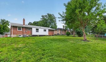 8419 Craighill Dr, Affton, MO 63123