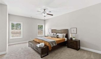 1245 Whitney Dr, Aberdeen, NC 28315
