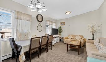 98 W 49TH St, Bayonne, NJ 07002