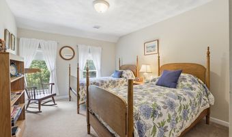 73 Gray St A, Billerica, MA 01821