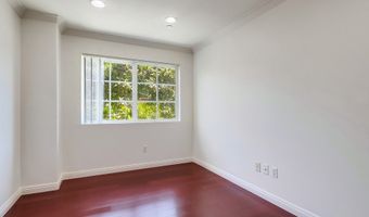 700 S Ardmore Ave 204, Los Angeles, CA 90005