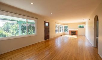 4815 BEAUMONT Dr, La Mesa, CA 91941