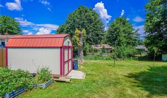 2077 Daniels Ave, Akron, OH 44312