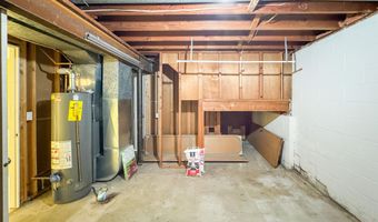 4014 Toronto St, Ames, IA 50014