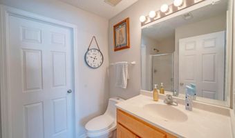 2806 Ithica Ct, Altoona, IA 50009