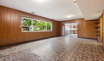 886 LINN Ave, Oregon City, OR 97045