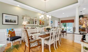 10 Honey Lou Ct, Cranston, RI 02921