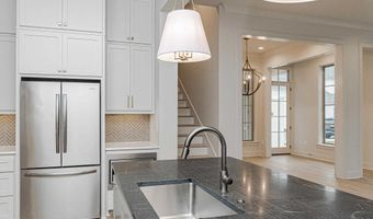 753 Louise James Dr, Baton Rouge, LA 70806