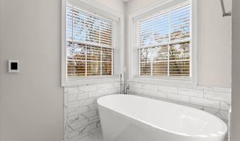 22 FARM RIDGE Ct, Baldwin, MD 21013