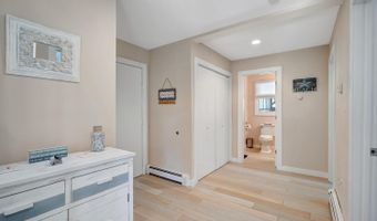 14 E 16TH St, Barnegat Light, NJ 08006
